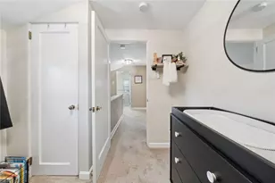 917 Roland Rd, Wilkins Township, PA 15221 - Photo 21