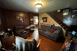 1027 1st St, Cowanshanock Township, PA 16201 - Photo 9