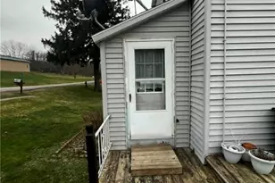 1027 1st St, Cowanshanock Township, PA 16201 - Photo 19