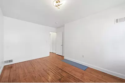 4854 Plum Way, Pittsburgh, PA 15201 - Photo 9