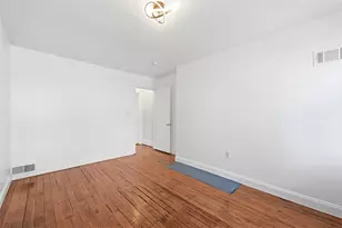 4854 Plum Wy, Pittsburgh, PA 15201 - Photo 9