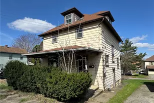 825 Morton St, New Castle, PA 16101 - Photo 1