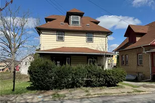 825 Morton St, New Castle, PA 16101 - Photo 3