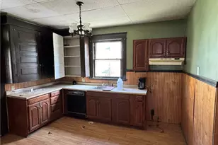 825 Morton St, New Castle, PA 16101 - Photo 5