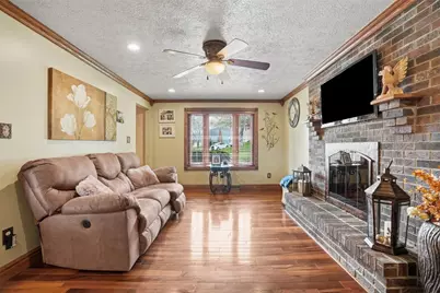 4801 Cottonwood Ct, West Deer, PA 15101 - Photo 11