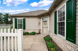 2074 Winchester Ct, Connoquenessing Township, PA 16053 - Photo 7