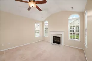 2074 Winchester Ct, Connoquenessing Township, PA 16053 - Photo 11