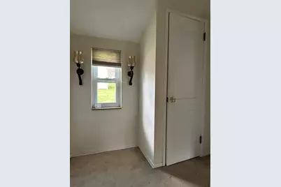 5360 Spring Valley Drive, Pittsburgh, PA 15236 - Photo 5