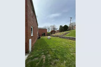 5360 Spring Valley Drive, Pittsburgh, PA 15236 - Photo 15