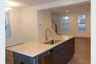 307 Thurgood, Marshall, PA 15086 - Photo 9