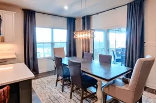 118 Red Pine Dr, Kennedy Township, PA 15108 - Photo 9