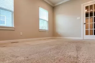 118 Red Pine Dr, Kennedy Township, PA 15108 - Photo 15