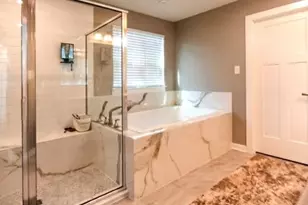 118 Red Pine Dr, Kennedy Township, PA 15108 - Photo 19