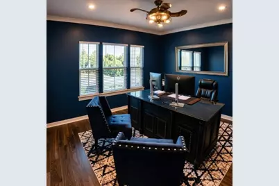 118 Red Pine Dr, Kennedy Township, PA 15108 - Photo 3