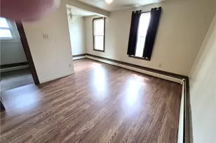 306 Penn Ave, Twp of But SW, PA 16045 - Photo 17