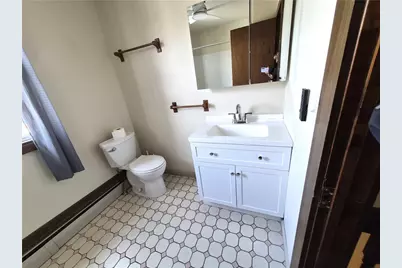 306 Penn Ave, Twp of But SW, PA 16045 - Photo 23