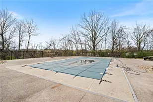 605 Calais Dr, Pittsburgh, PA 15237 - Photo 23