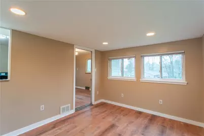 194 Woodridge Dr, Brighton Township, PA 15009 - Photo 15