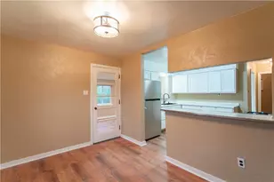 194 Woodridge Dr, Brighton Township, PA 15009 - Photo 11