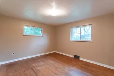 194 Woodridge Dr, Brighton Township, PA 15009 - Photo 21