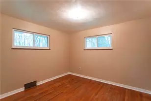 194 Woodridge Dr, Brighton Township, PA 15009 - Photo 17