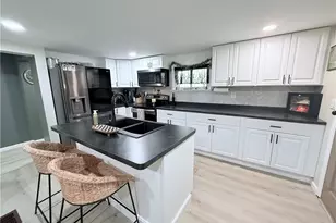 521/523 3rd St, Luzerne Township, PA 15447 - Photo 5