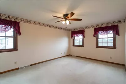 128 Moffett Run Road, Center Township, PA 15001 - Photo 27