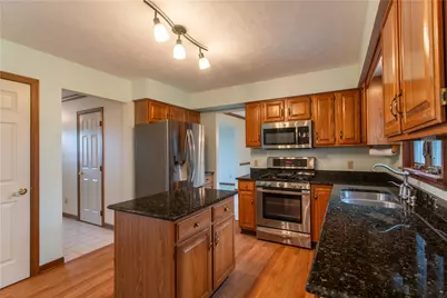 128 Moffett Run Road, Center Township, PA 15001 - Photo 7