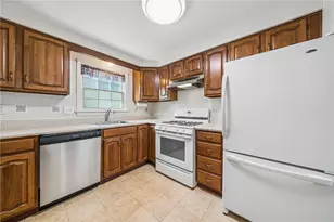 205 Heather Dr, Monroeville, PA 15146 - Photo 11