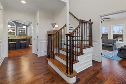 101 Vista Ridge Ln, Adams Township, PA 16059 - Photo 3