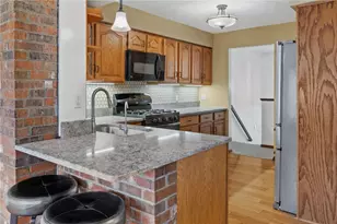 1223 Silver Ln, Robinson Twp, PA 15136 - Photo 15