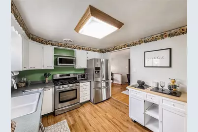 1357 Akehurst Rd, Scott Township, PA 15220 - Photo 13