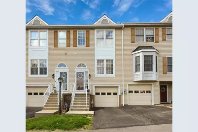 2 Cherryhurst Ln, Cecil, PA 15017 - Photo 1