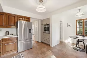 552 Greenhurst Dr, Pittsburgh, PA 15243 - Photo 17