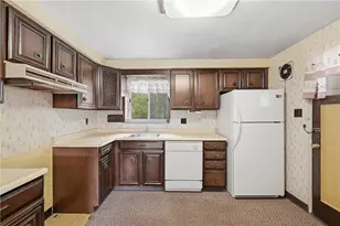 824 Vilsack Rd, Pittsburgh, PA 15116 - Photo 13