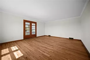 68 Herbst Rd, Kennedy Township, PA 15108 - Photo 11