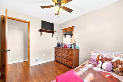 409 Pleasant Valley Rd, Smith Township, PA 15019 - Photo 17