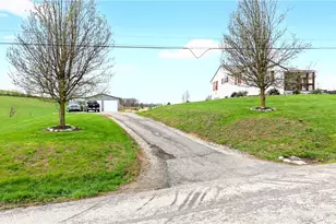 409 Pleasant Valley Rd, Smith Township, PA 15019 - Photo 29