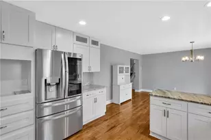 10 N Gait Dr, Liberty Township, PA 16127 - Photo 15