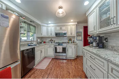 6723 Ridgevue Drive, South Park, PA 15236 - Photo 11