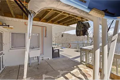 2711 Lakeview Rd, Henry Clay Township, PA 15424 - Photo 9