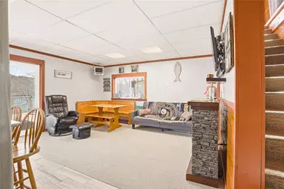 2711 Lakeview Rd, Henry Clay Township, PA 15424 - Photo 17