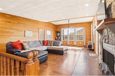 2711 Lakeview Rd, Henry Clay Township, PA 15424 - Photo 19