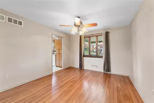 13 Hearthstone Dr, Pittsburgh, PA 15235 - Photo 11