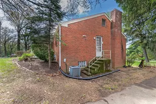 13 Hearthstone Dr, Pittsburgh, PA 15235 - Photo 31