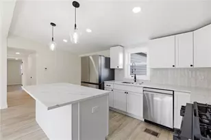 265 Ewing St, Meadowlands, PA 15347 - Photo 11