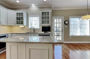 535 Dorchester Dr, Seven Fields Boro, PA 16046 - Photo 17