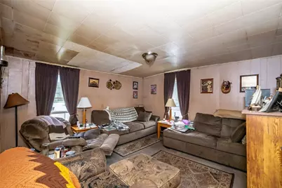 185 Front St, Wheatfield Township (East/West), PA 15949 - Photo 7