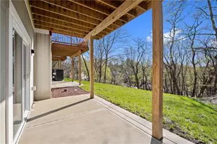 1225 Center Ave, Pittsburgh, PA 15229 - Photo 27