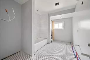 5419 Broad St, Pittsburgh, PA 15206 - Photo 11